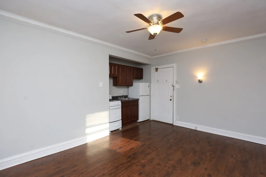 4546 N Damen Ave, ,  60625, USA 60625-unit#215-Chicago-IL