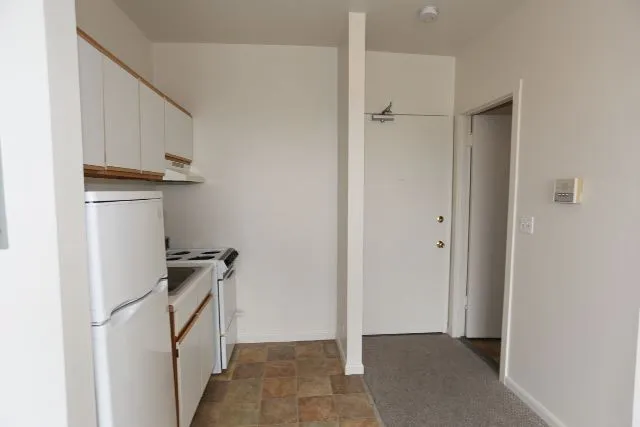 3957 W Irving Park Rd, ,  60641, USA 60618-unit#307-Chicago-IL