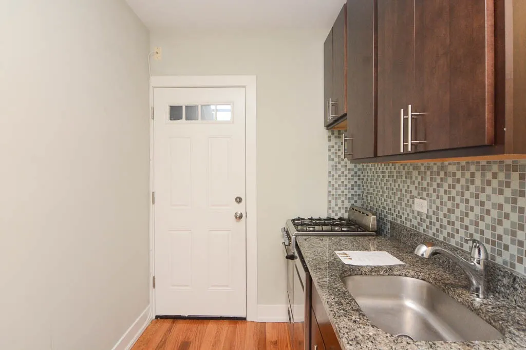 2904 N Mildred Ave, , 60657, USA 60657-unit#2G-Chicago-IL
