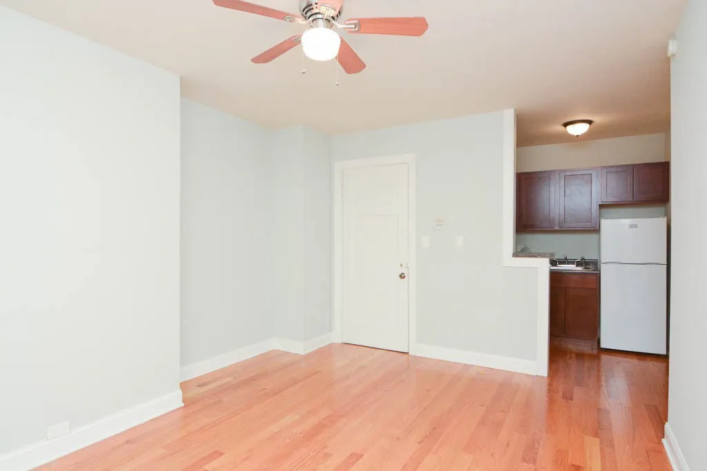 837 W Wolfram St, ,  60657, USA 60657-unit#301-Chicago-IL