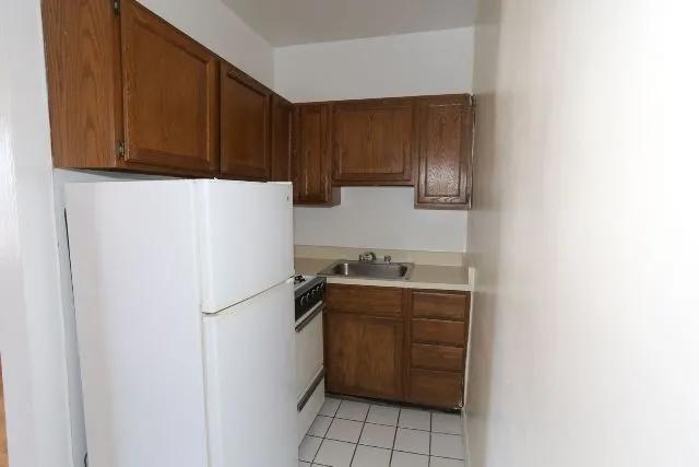 511 W Melrose St, ,  60657, USA 60657-unit#410-Chicago-IL