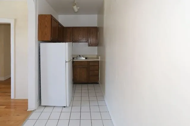 511 W Melrose St, ,  60657, USA 60657-unit#410-Chicago-IL