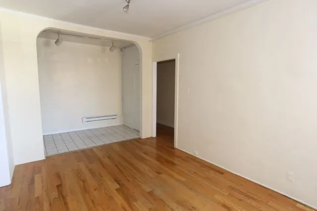 511 W Melrose St, ,  60657, USA 60657-unit#410-Chicago-IL