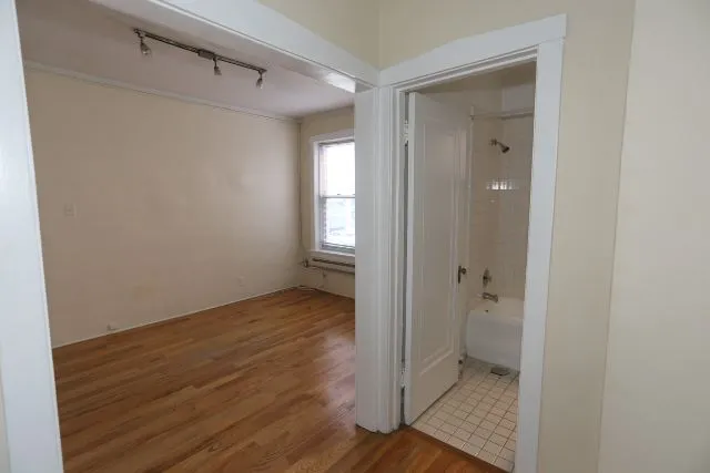 511 W Melrose St, ,  60657, USA 60657-unit#410-Chicago-IL