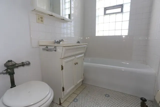 1050 W George St, , 60657, USA 60657-unit#312-Chicago-IL