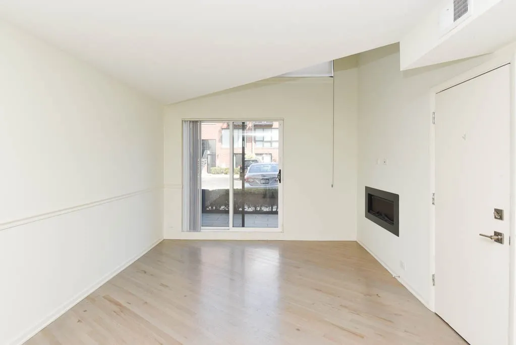 954 W Grace St, ,  60613, USA 60613-unit#A102-Chicago-IL