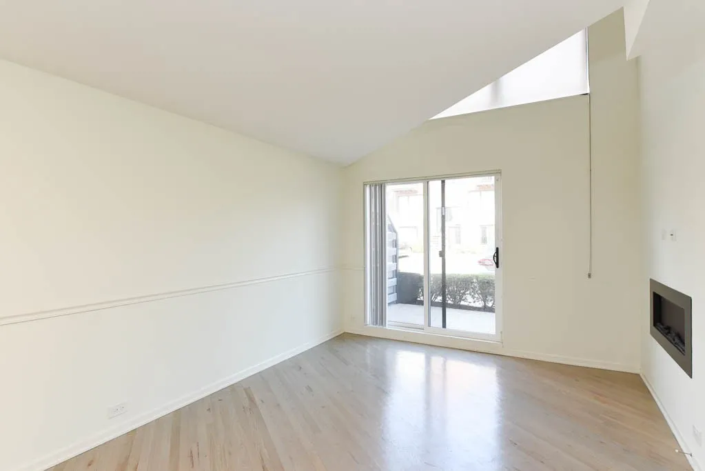 954 W Grace St, ,  60613, USA 60613-unit#A102-Chicago-IL