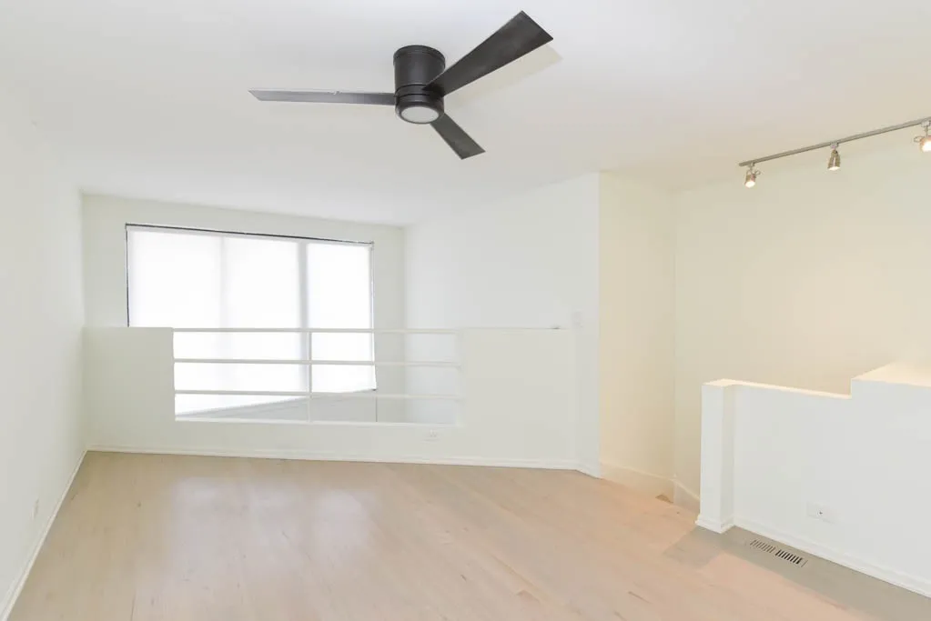 954 W Grace St, ,  60613, USA 60613-unit#A102-Chicago-IL