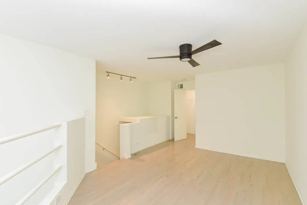 954 W Grace St, ,  60613, USA 60613-unit#A102-Chicago-IL