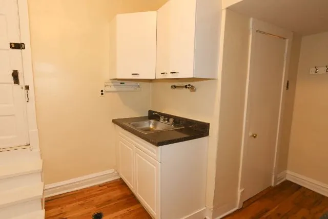 552 W Aldine Ave, ,  60657, USA 60657-unit#G-R-Chicago-IL