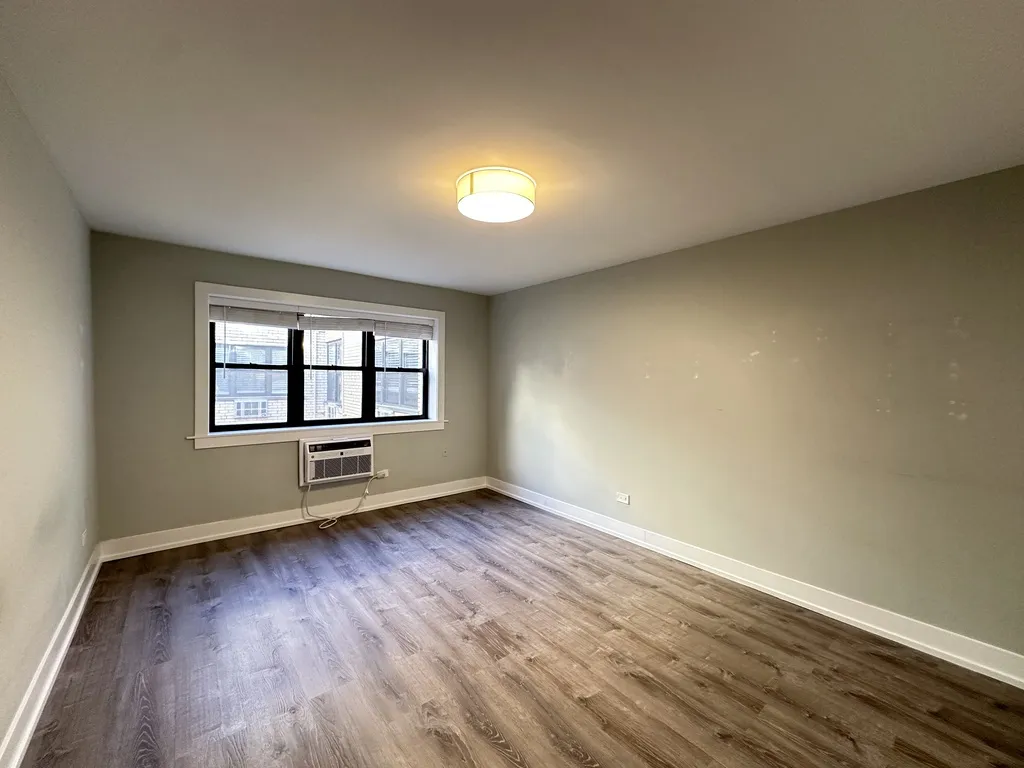 445 W Barry Ave, ,  60657, USA 60657-unit#418-Chicago-IL