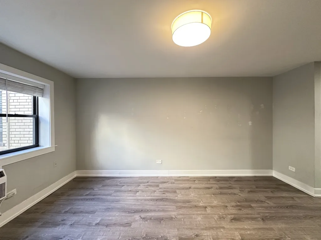 445 W Barry Ave, ,  60657, USA 60657-unit#418-Chicago-IL