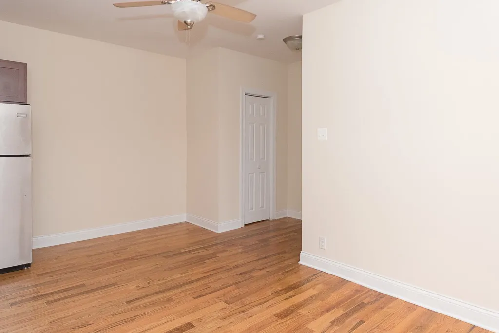 949 W Cornelia Ave, ,  60657, USA 60657-unit#3A-Chicago-IL