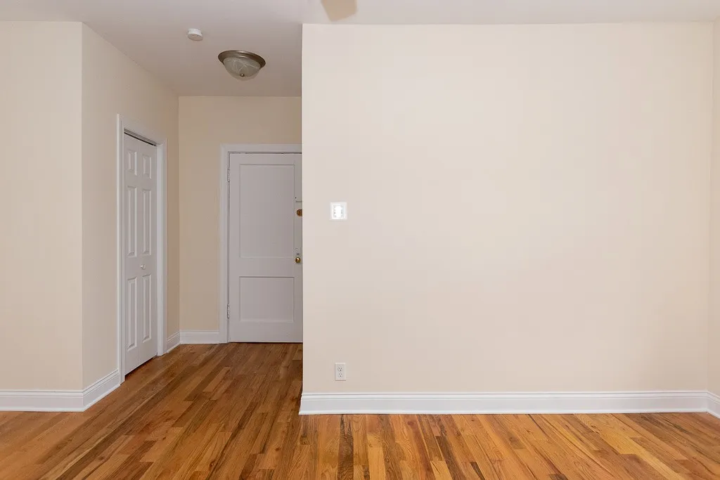 949 W Cornelia Ave, ,  60657, USA 60657-unit#3A-Chicago-IL