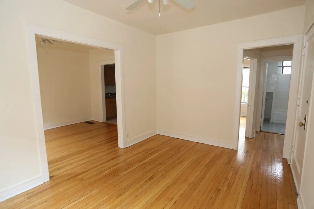 827 W Waveland Ave, ,  60613, USA 60613-unit#3S-Chicago-IL