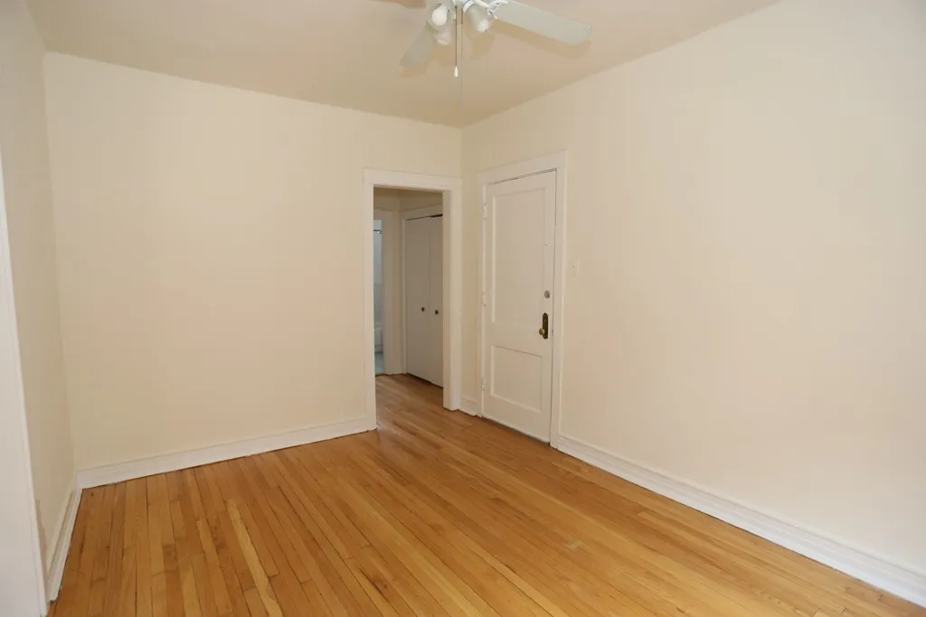 827 W Waveland Ave, ,  60613, USA 60613-unit#3S-Chicago-IL