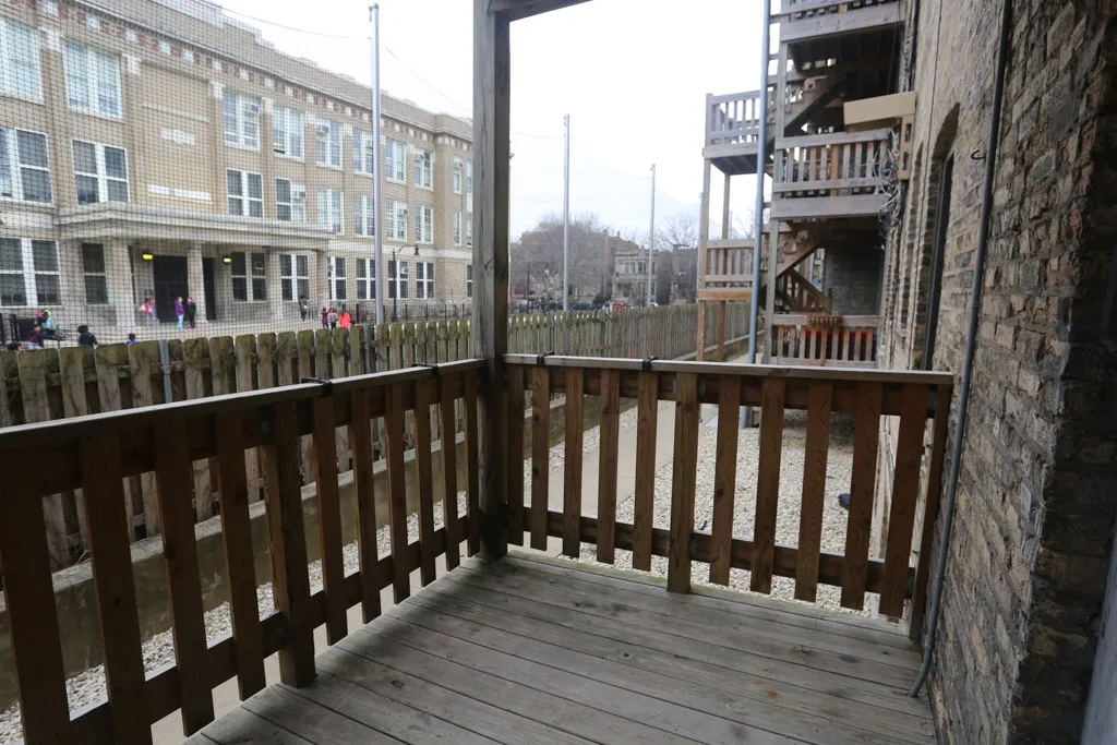 827 W Waveland Ave, ,  60613, USA 60613-unit#3S-Chicago-IL