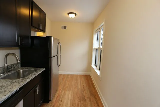 4036 N Ashland Ave, , 60613, USA 60613-unit#2W-Chicago-IL