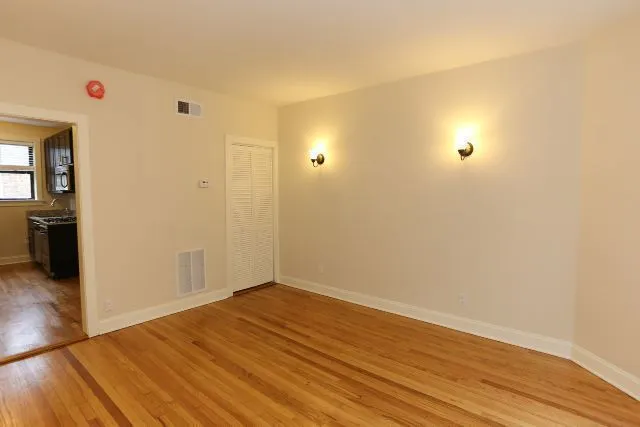 4036 N Ashland Ave, ,  60613, USA 60613-unit#3E-Chicago-IL