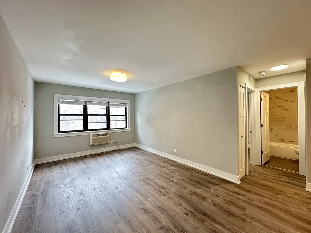 445 W Barry Ave, , 60657, USA 60657-unit#527-Chicago-IL