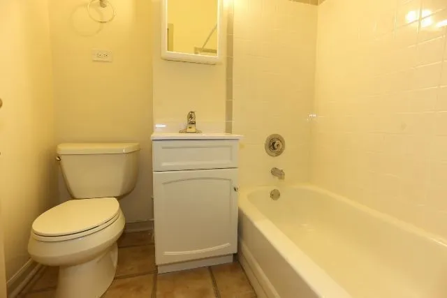 5746 N Winthrop Ave, , 60660, USA 60660-unit#303-Chicago-IL