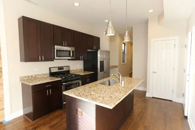 1218 W Diversey Pkwy, ,  60614, USA 60614-unit#2-Chicago-IL