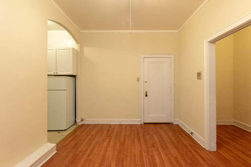 2827 N Burling St, , 60657, USA 60657-unit#02-Chicago-IL