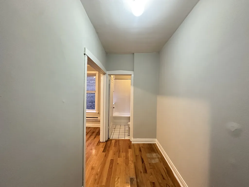 511 W Melrose St, ,  60657, USA 60657-unit#311-Chicago-IL