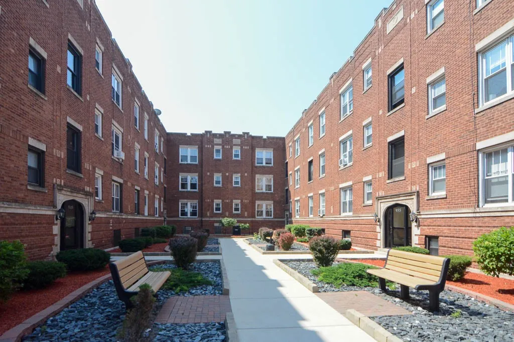 951 W Cornelia Ave, , 60657, USA 60657-unit#1D-Chicago-IL