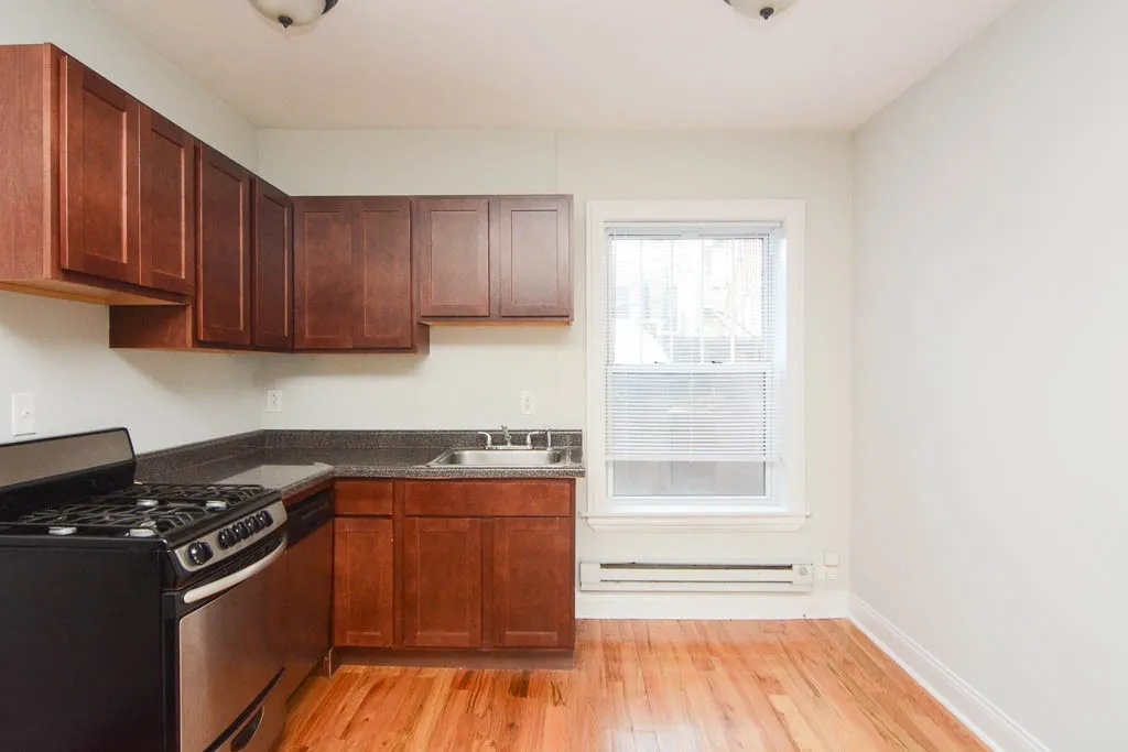 951 W Cornelia Ave, ,  60657, USA 60657-unit#1D-Chicago-IL