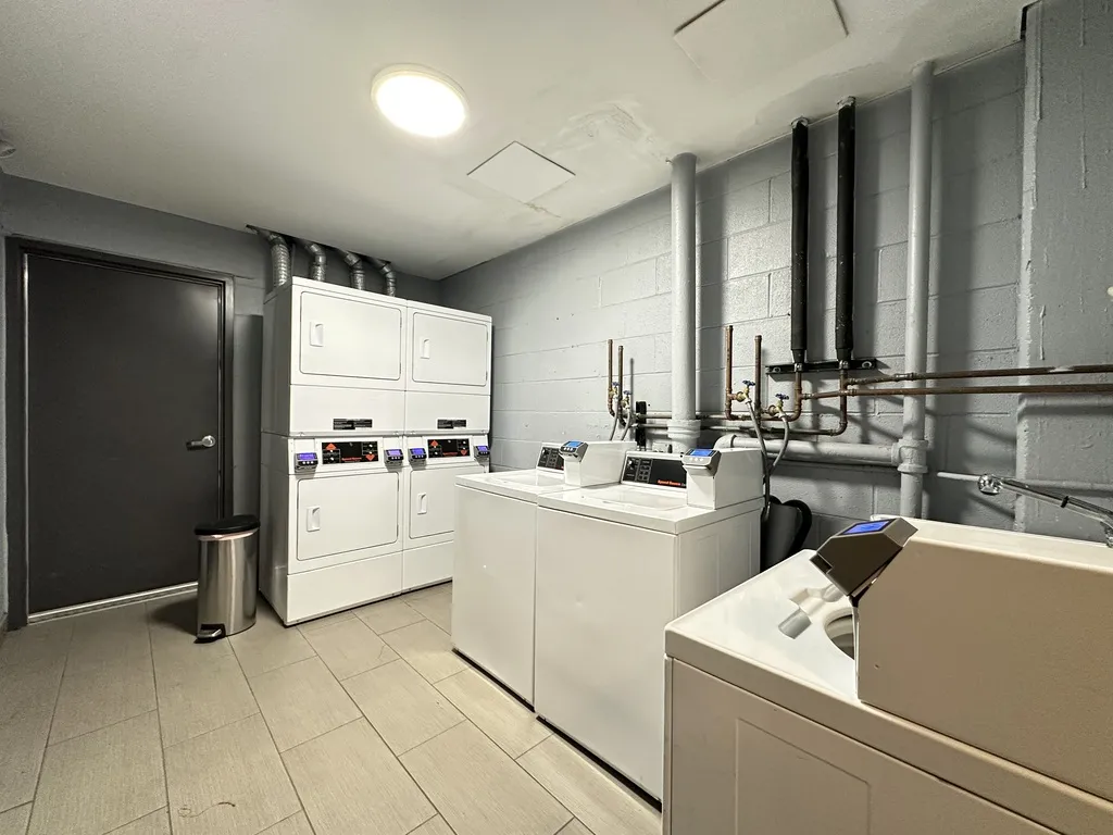 1220 N La Salle Dr, , 60610, USA 60610-unit#2B-Chicago-IL