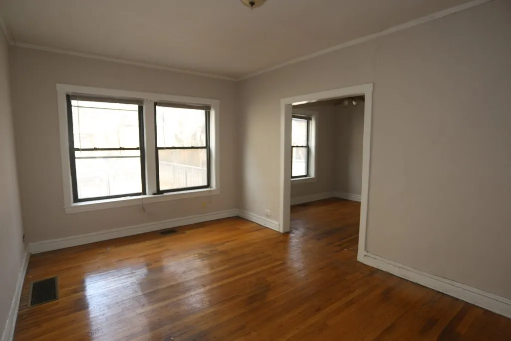 626 W Cornelia Ave, , 60657, USA 60657-unit#1E-Chicago-IL