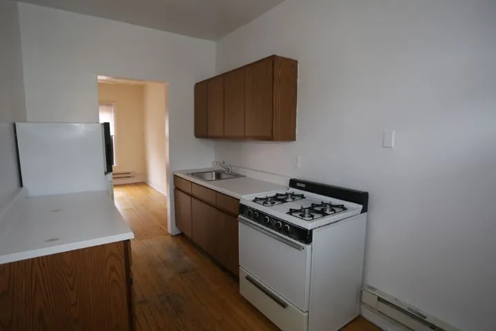 825 W Waveland Ave, ,  60613, USA 60613-unit#1S-Chicago-IL