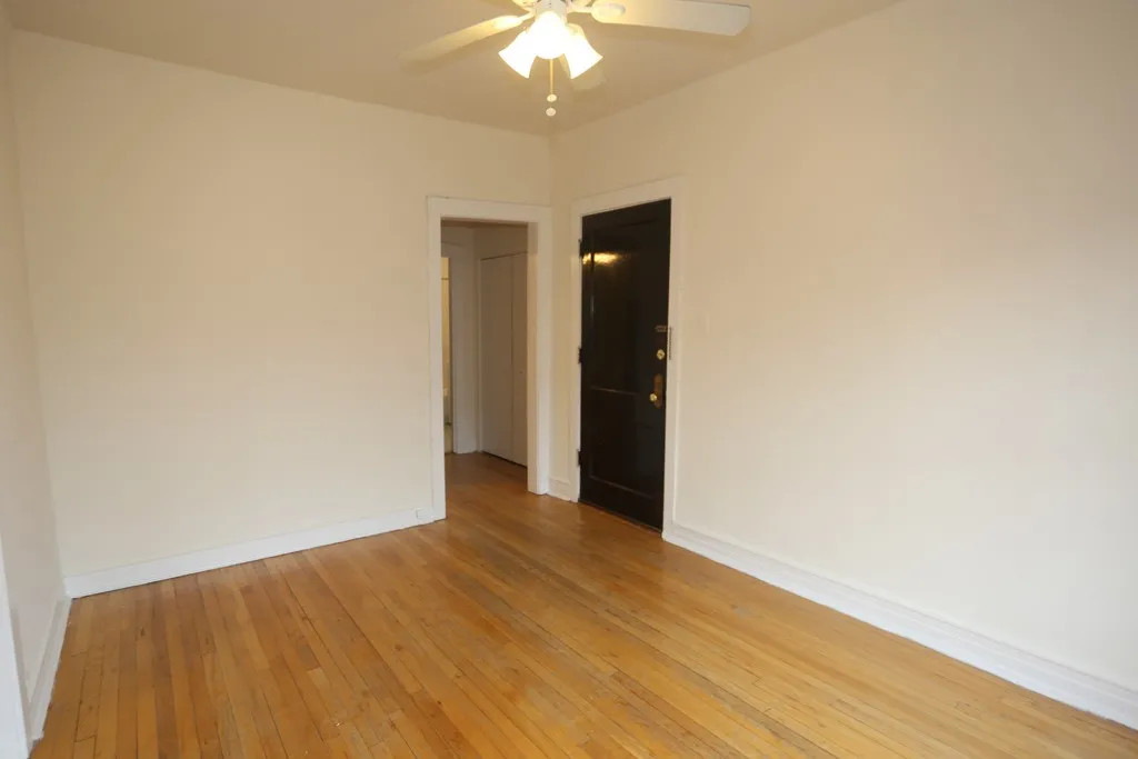 825 W Waveland Ave, ,  60613, USA 60613-unit#1S-Chicago-IL