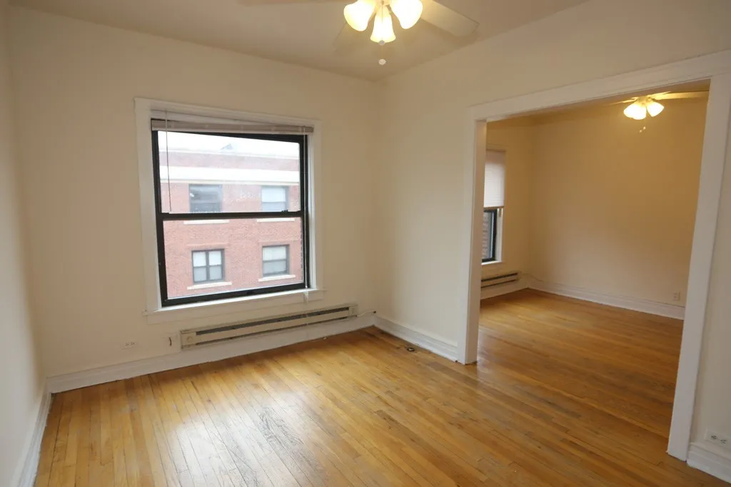 825 W Waveland Ave, ,  60613, USA 60613-unit#1S-Chicago-IL