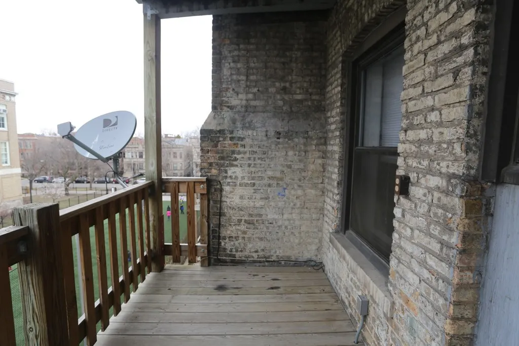 825 W Waveland Ave, ,  60613, USA 60613-unit#1S-Chicago-IL