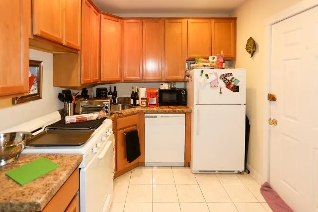 3323 N Lakewood Ave, , 60657, USA 60657-unit#G-Chicago-IL