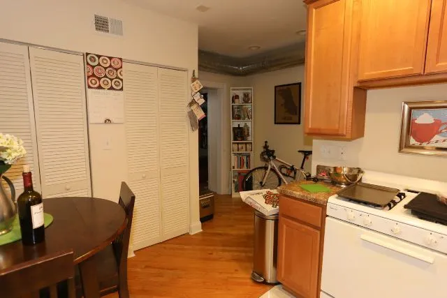3323 N Lakewood Ave, , 60657, USA 60657-unit#G-Chicago-IL