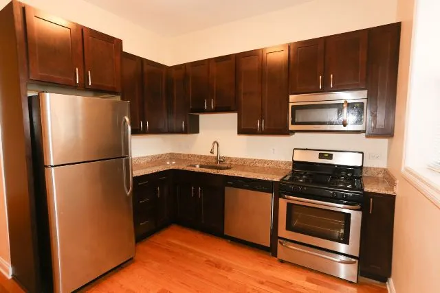 1756 W Montrose Ave, ,  60613, USA 60613-unit#1-Chicago-IL