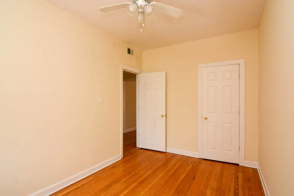 554 W Aldine Ave, , 60657, USA 60657-unit#3W-Chicago-IL