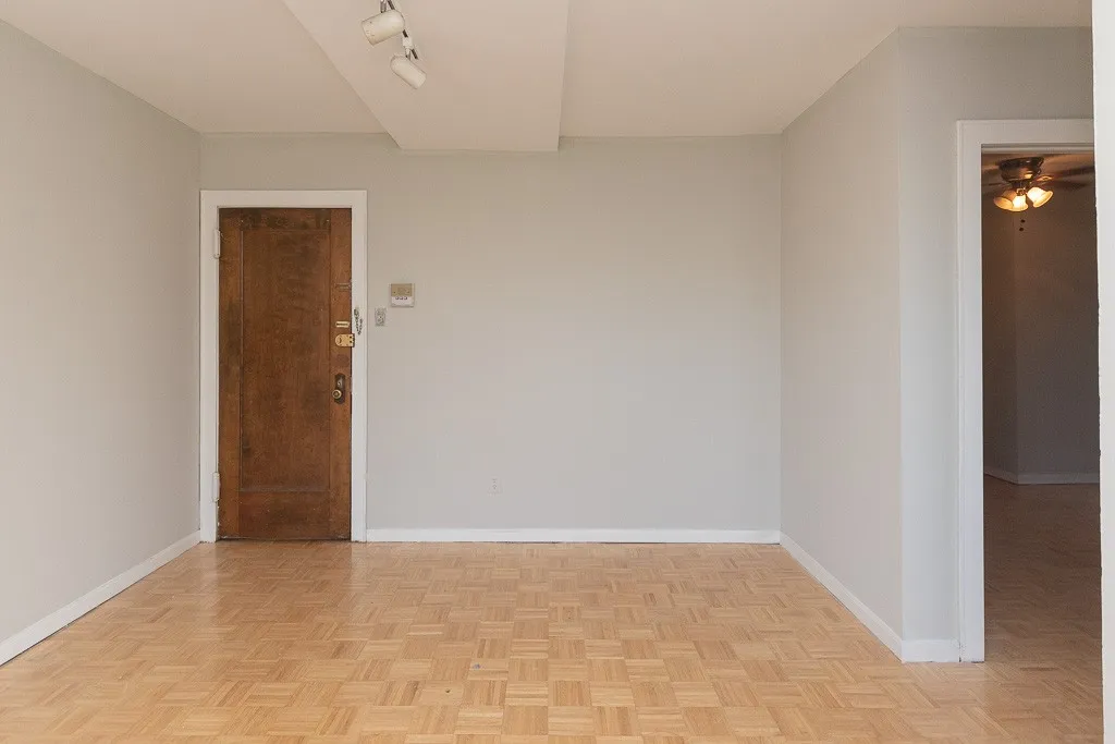 739 W Belmont Ave, , 60657, USA 60657-unit#302-Chicago-IL