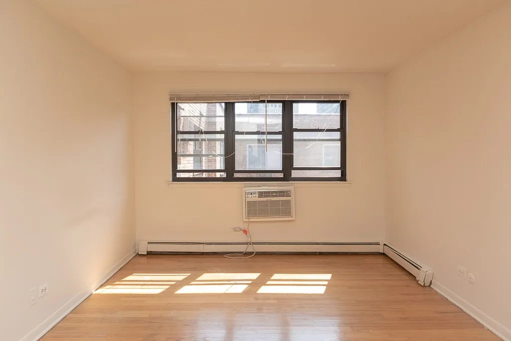 530 W Aldine Ave, , 60657, USA 60657-unit#508-Chicago-IL