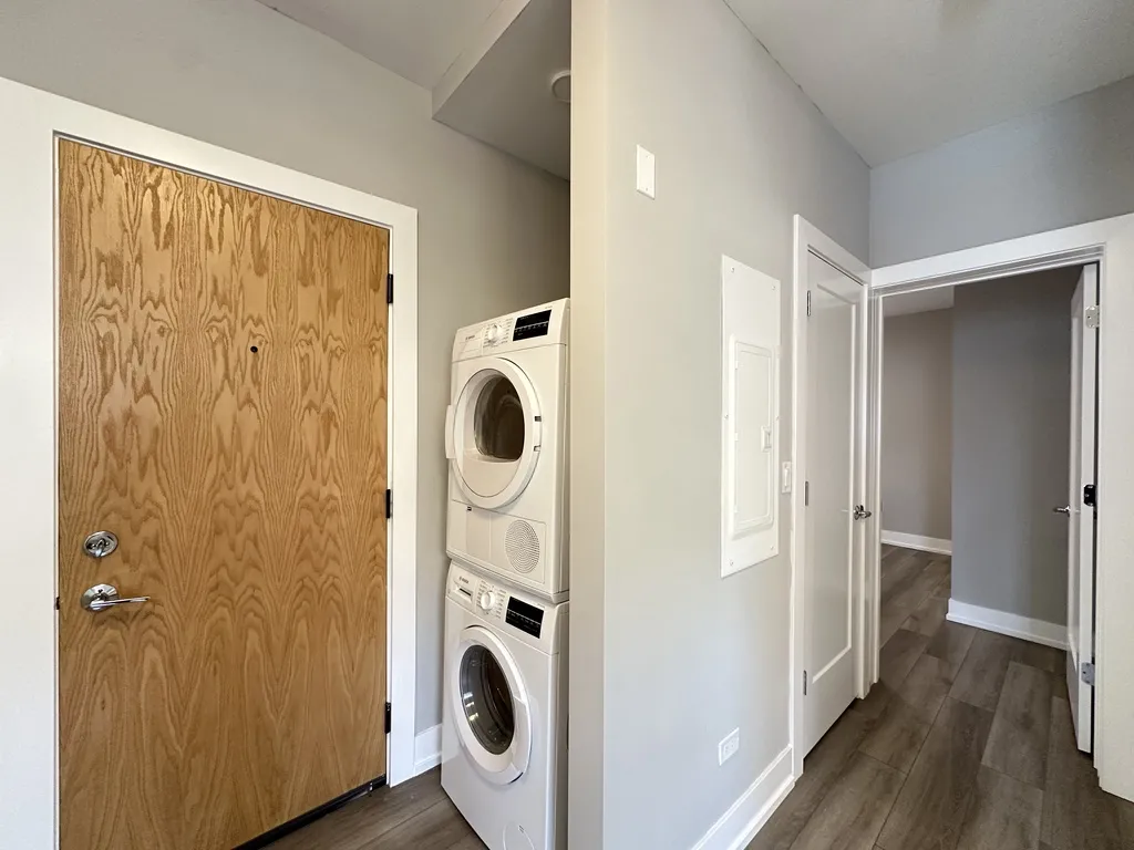 3937 N Janssen Ave, ,  60613, USA 60613-unit#1E-Chicago-IL