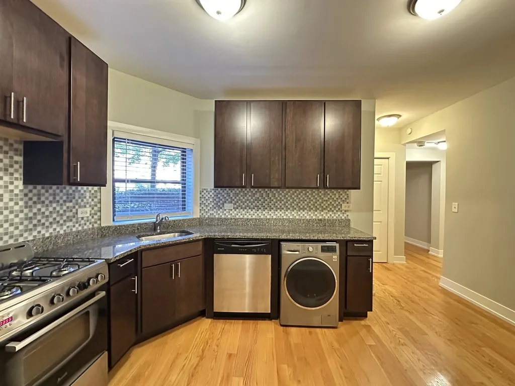 2906 N Mildred Ave, ,  60657, USA 60657-unit#G-Chicago-IL