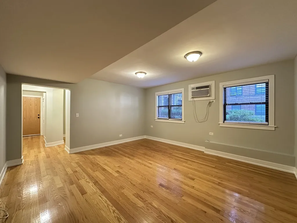 2906 N Mildred Ave, ,  60657, USA 60657-unit#G-Chicago-IL