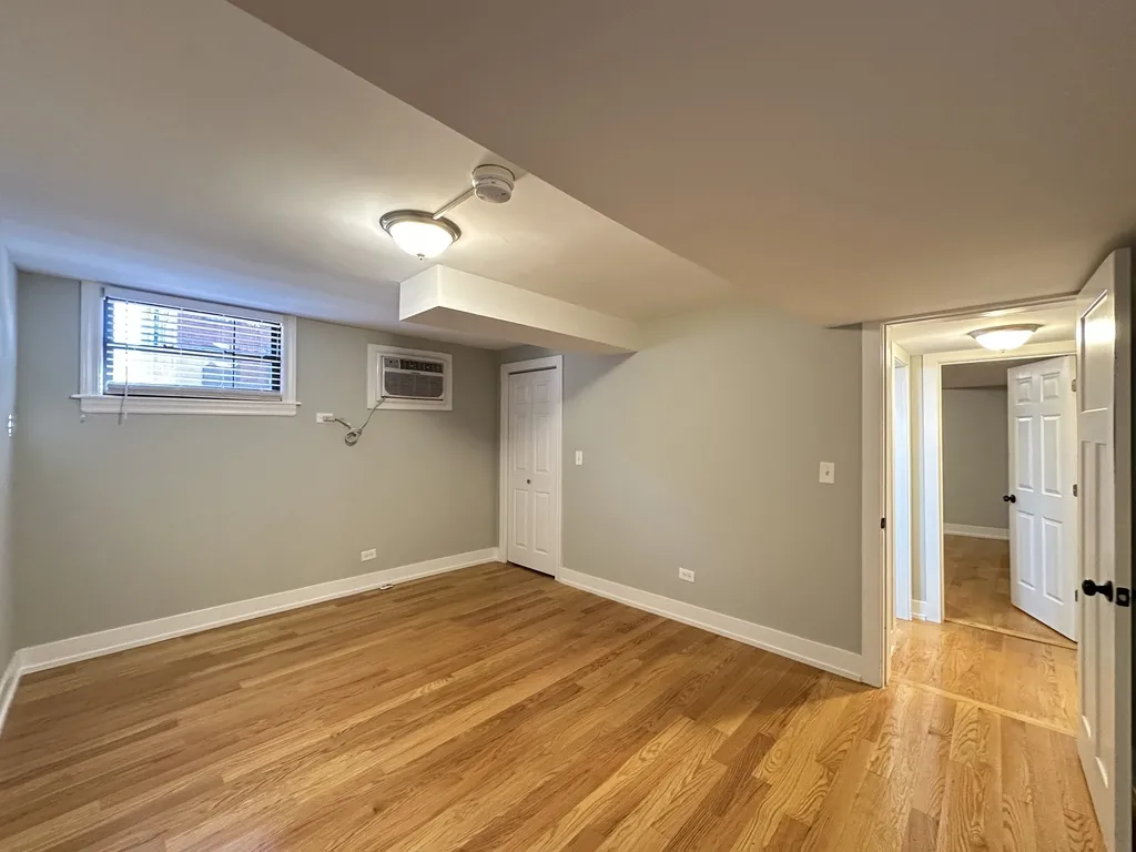 2906 N Mildred Ave, ,  60657, USA 60657-unit#G-Chicago-IL