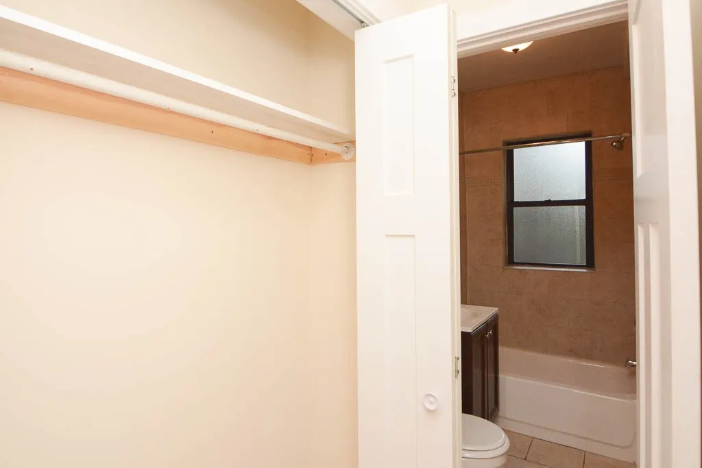 2842 N Orchard St, ,  60657, USA 60657-unit#23-Chicago-IL
