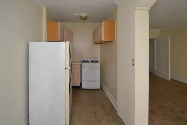 425 W Roscoe St, ,  60657, USA 60657-unit#301-Chicago-IL