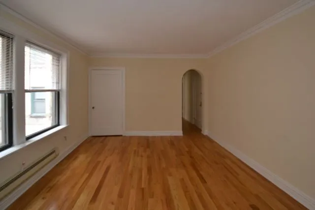 425 W Roscoe St, ,  60657, USA 60657-unit#302-Chicago-IL