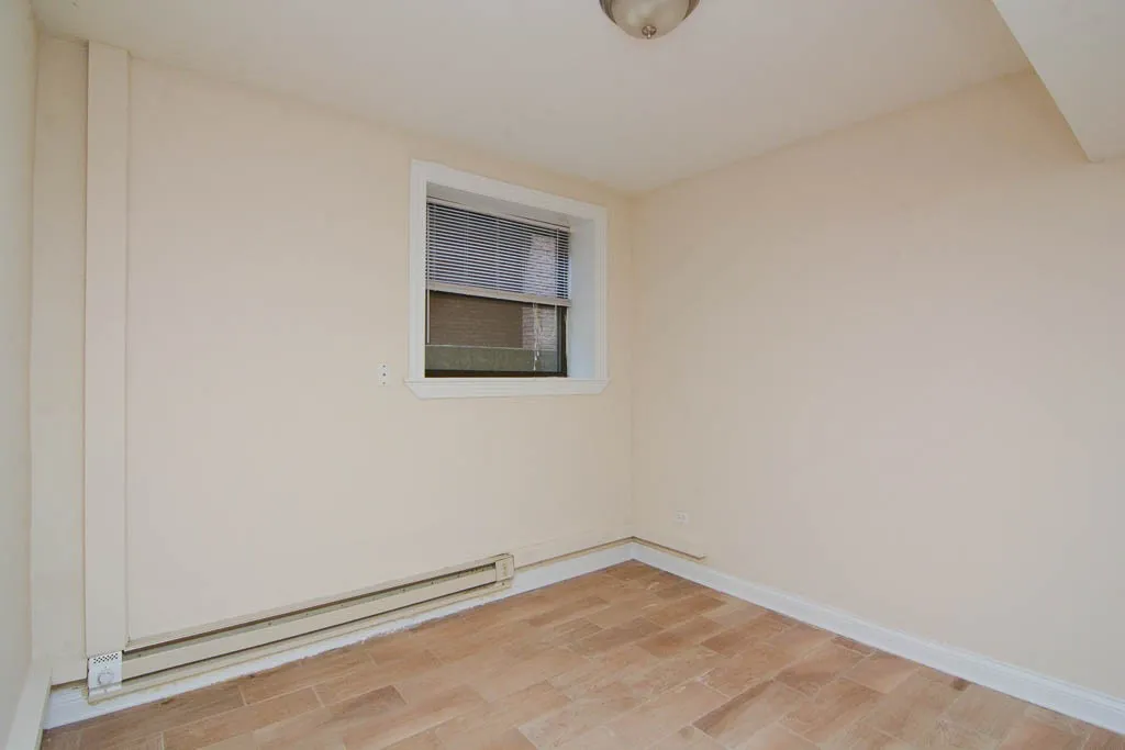 3728 N Pine Grove Ave, ,  60613, USA 60613-unit#G-Chicago-IL